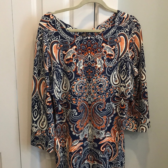 Dress - Picture 2 of 3